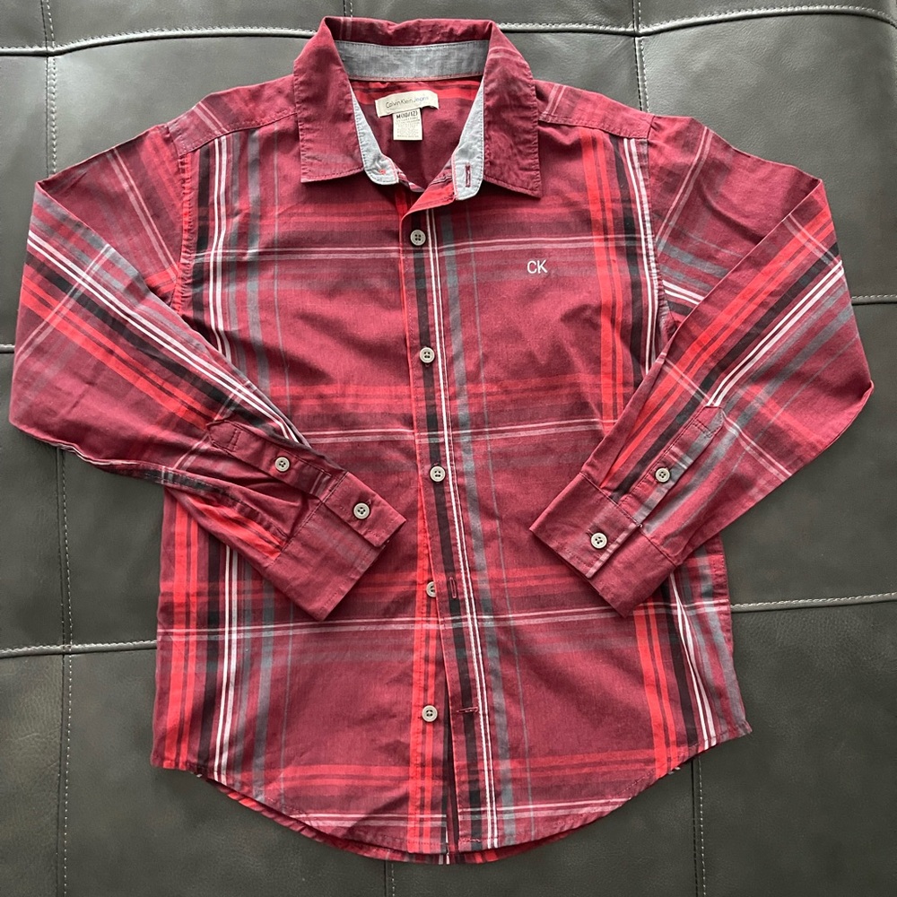Calvin Klein Boys Plaid Buttom Down Red Shirt Size M(10/12)